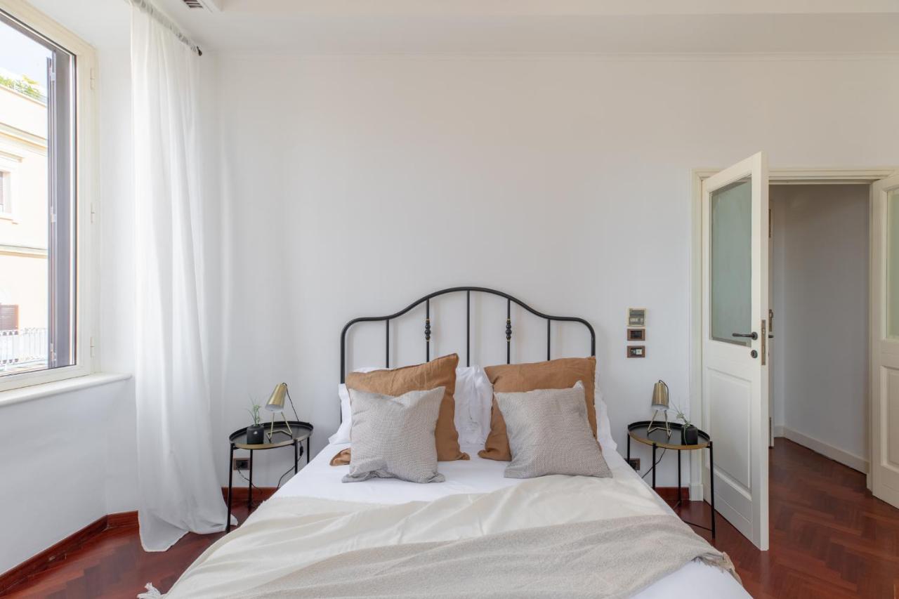 Appartement Iflat Veneto Area'S Penthouse à Rome Extérieur photo